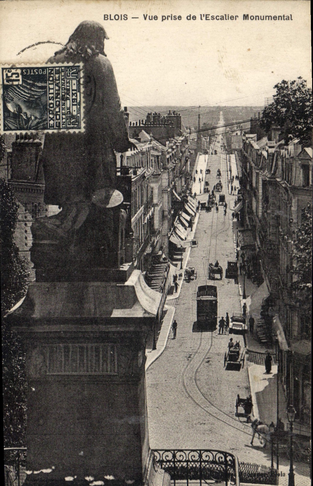 CPA Blois vue prise de l'Escalier Monumental Tramway
