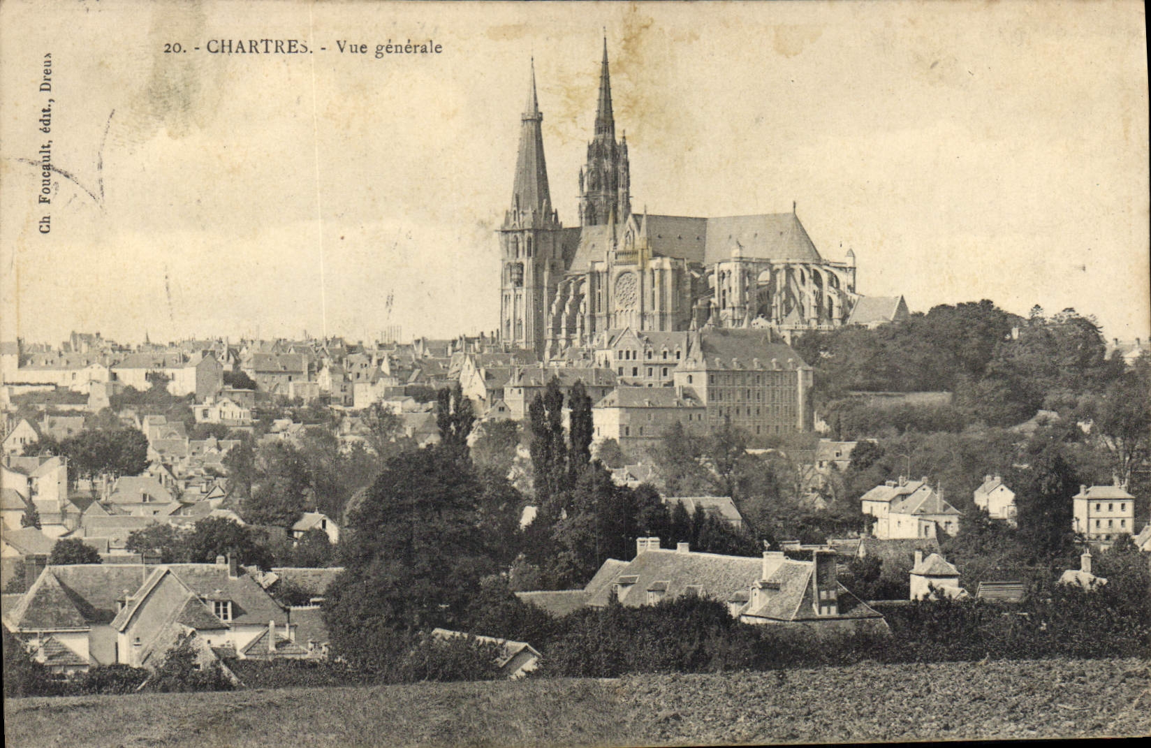 CPA Chartres vue generale 