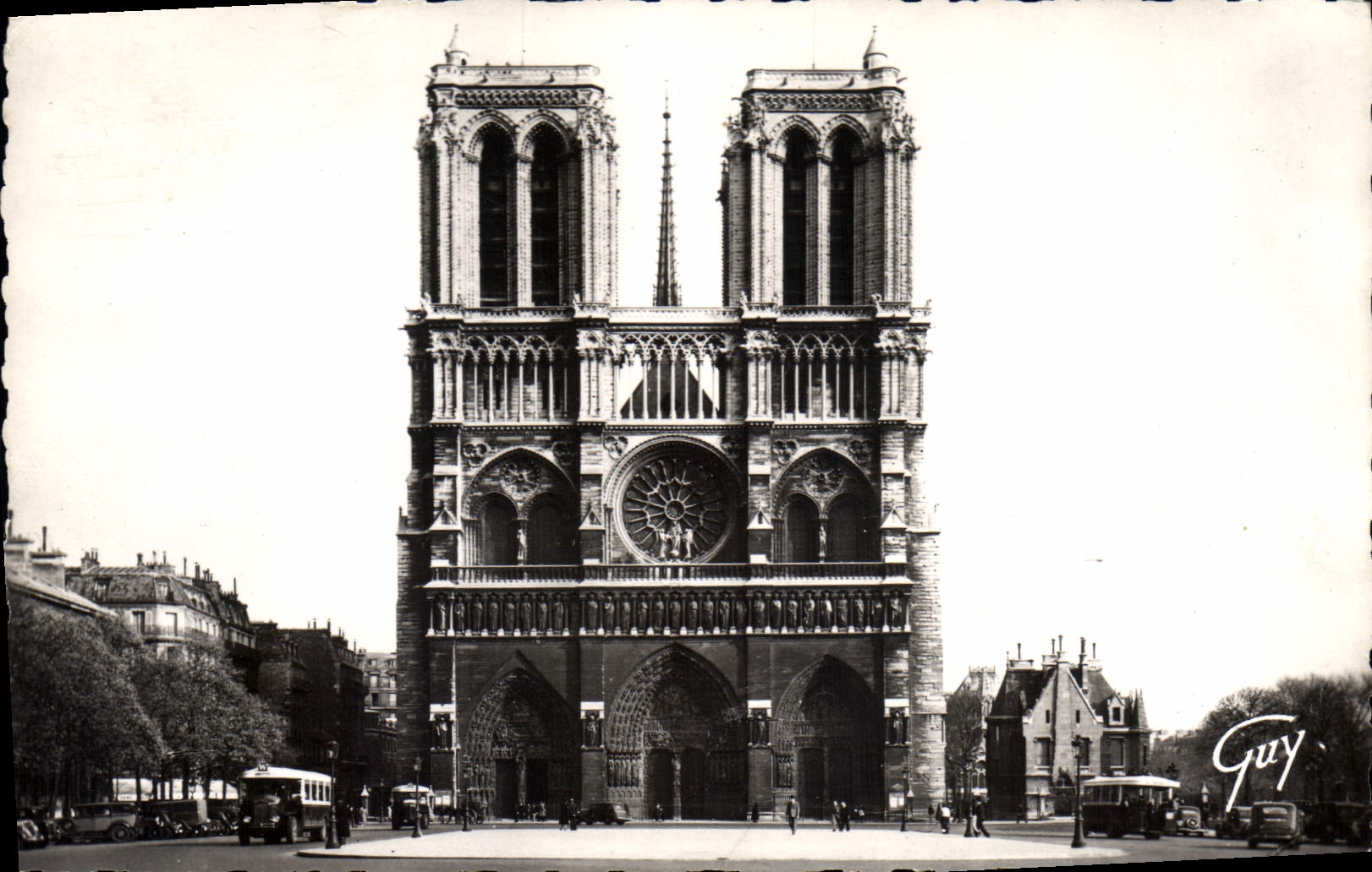 CPA Paris et ses Merveilles Cathedrale Notre Dame et la Porvis 1163 1260 
