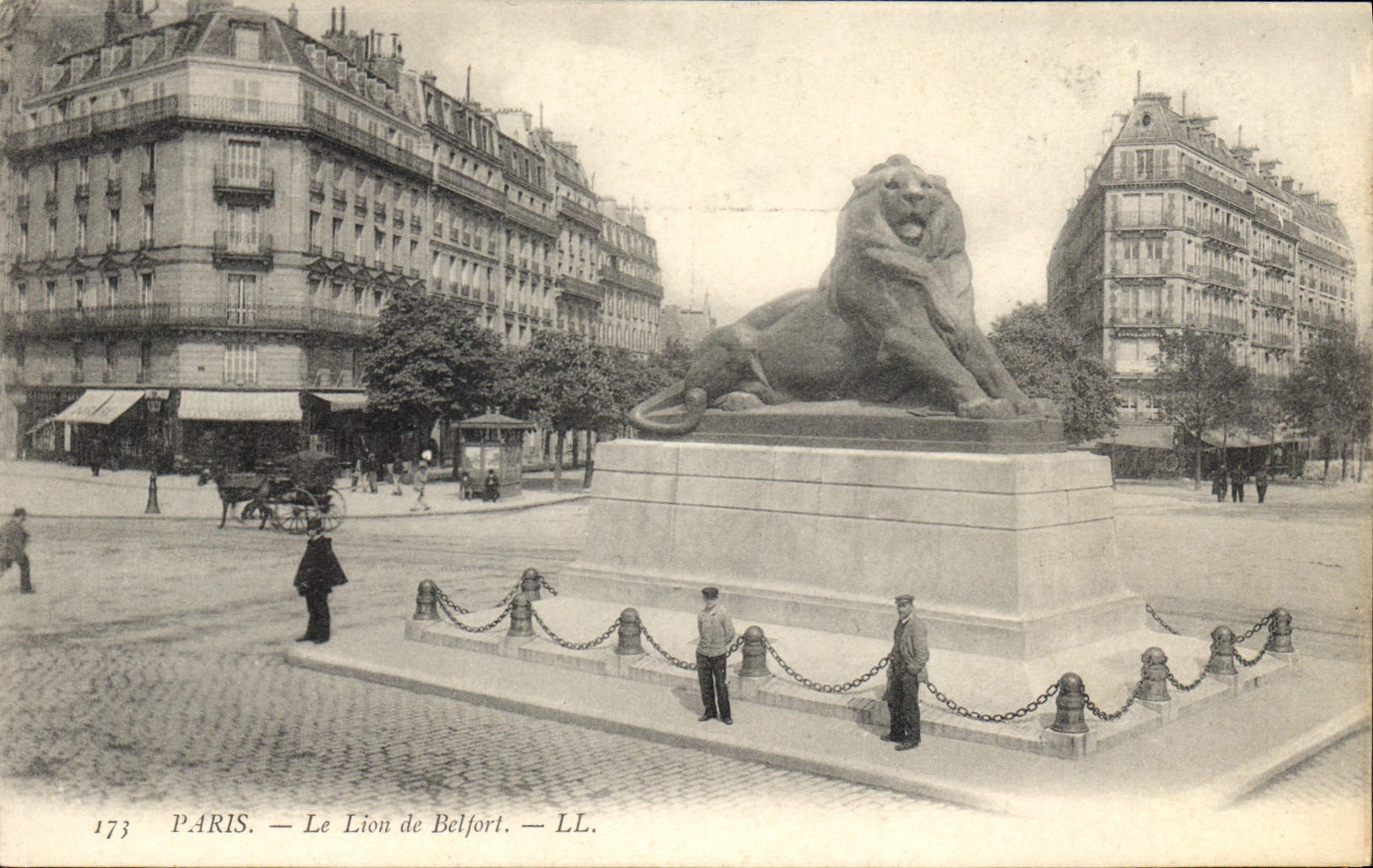 CPA Paris le Lion de Belfort 
