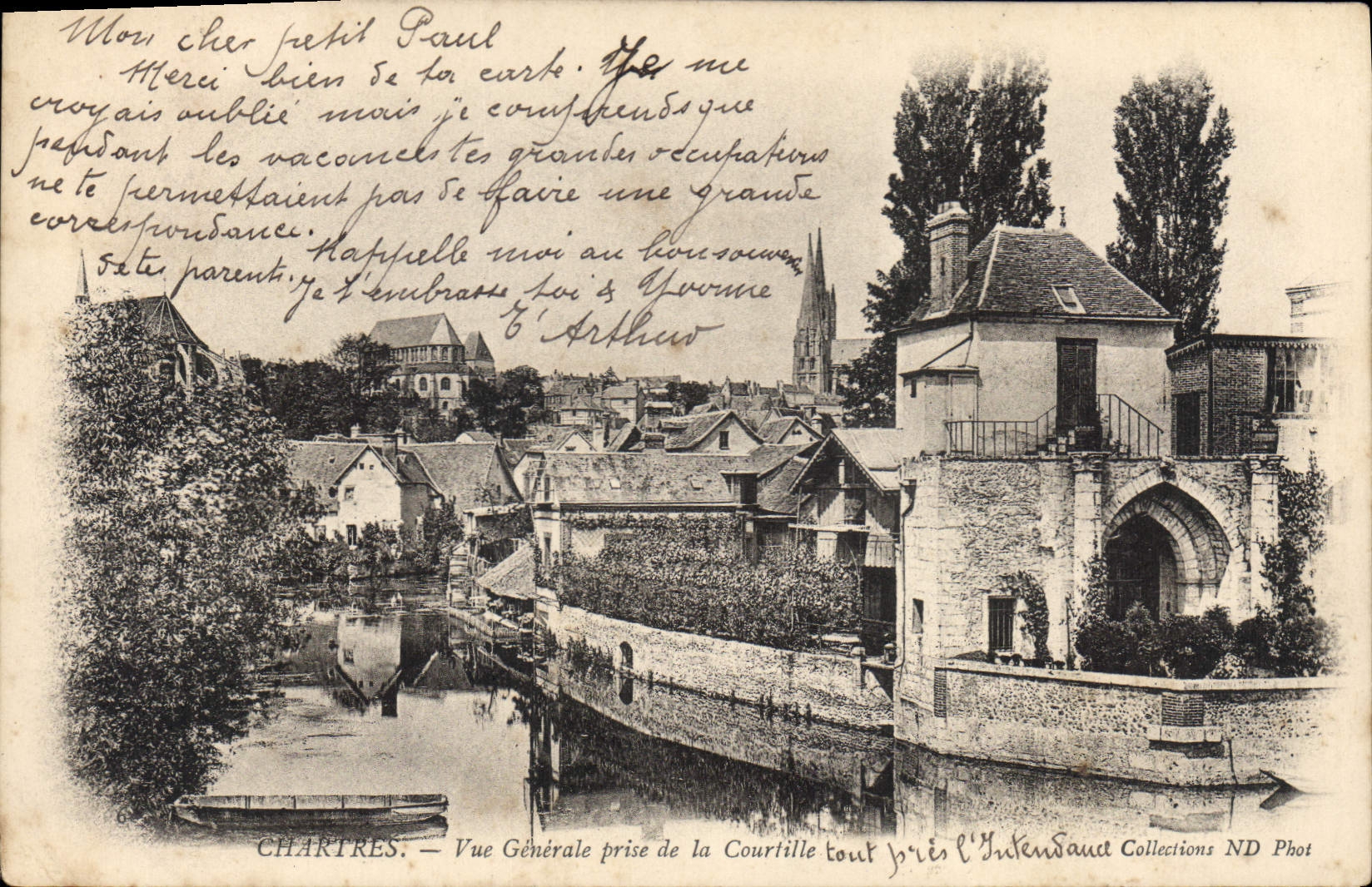 CPA Chartres vue generale prise de la Courtille