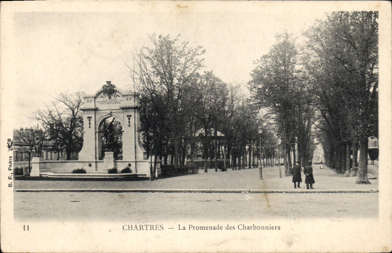 CPA Chartres la Promenade des Charbonniers 