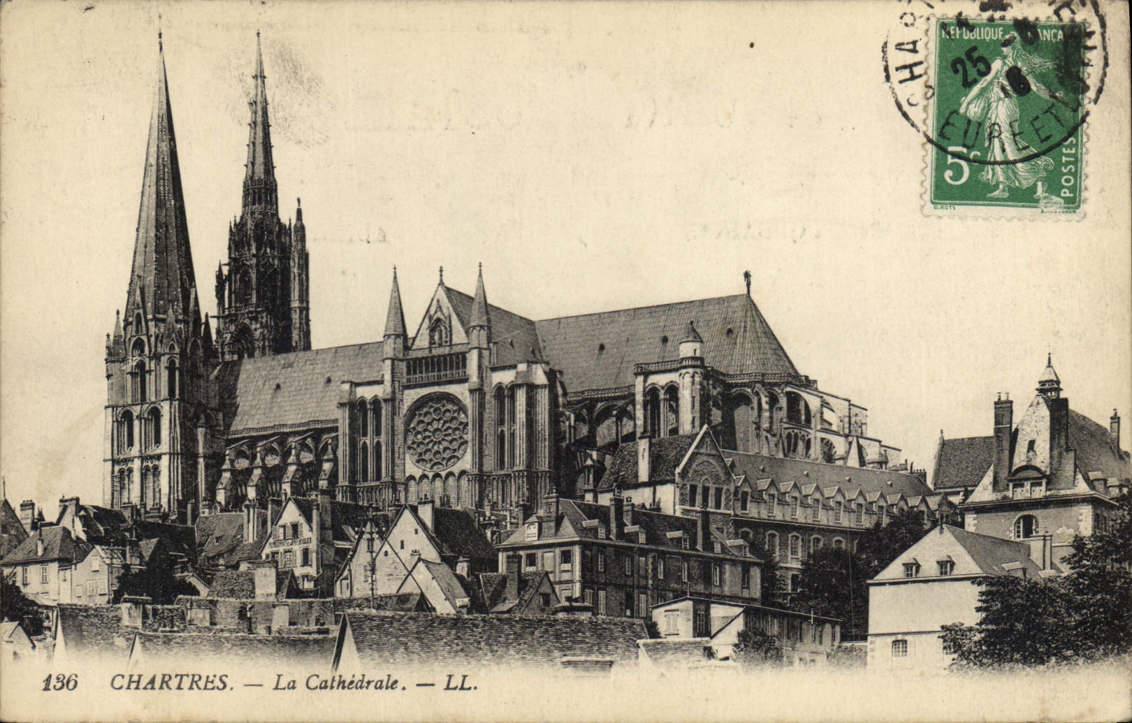 CPA Chartres La Cathedrale 