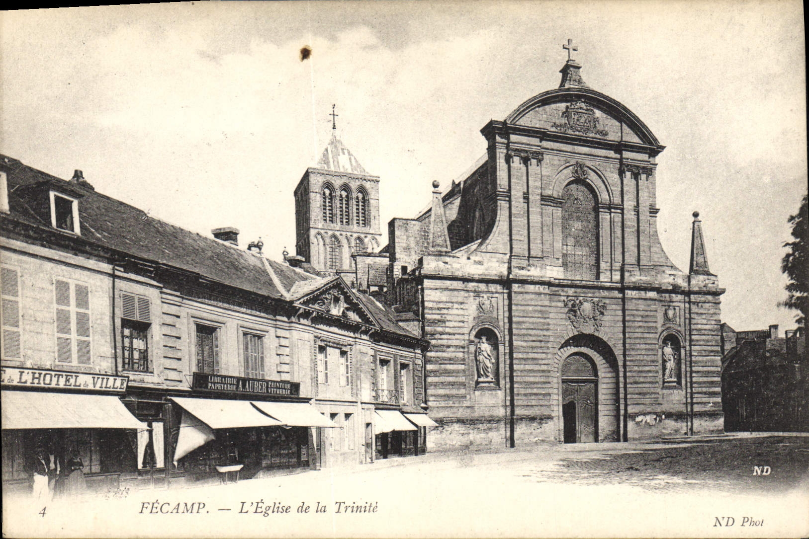 CPA Fecamp L'Eglise de la Trinite 