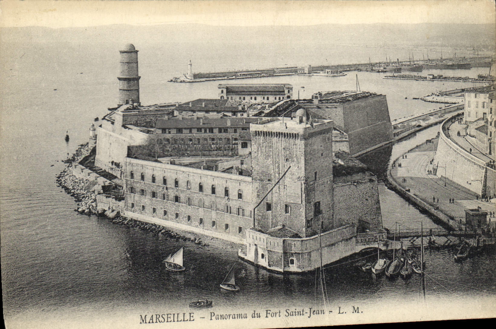 CPA Marseille Panorama du Fort Saint Jean 