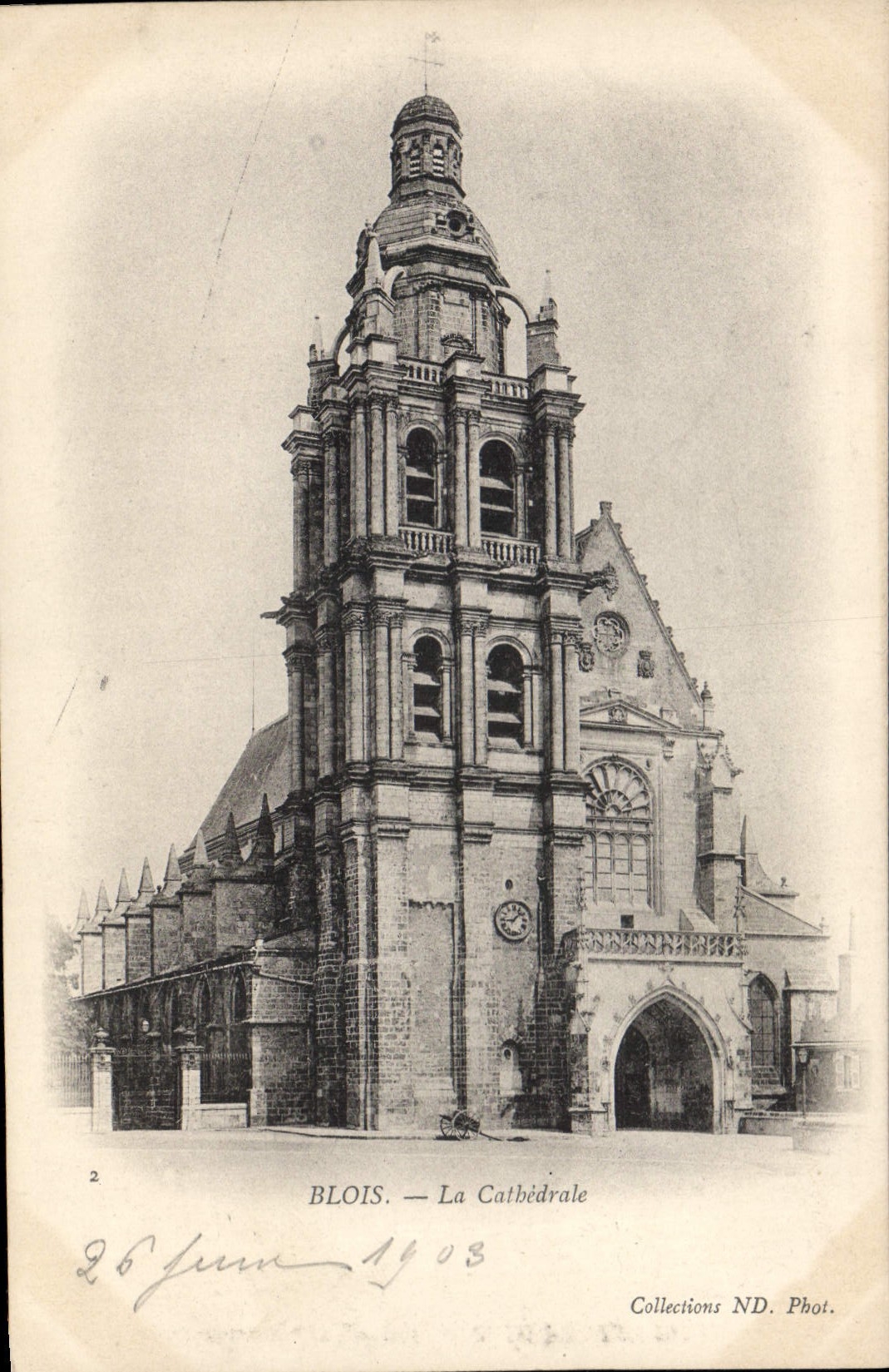 CPA Blois La Cathedrale 