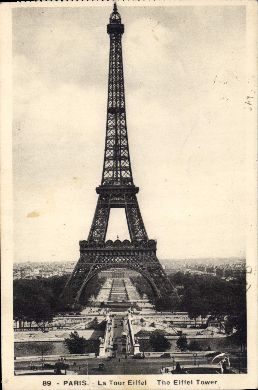 CPA Paris La Tour Eiffel 