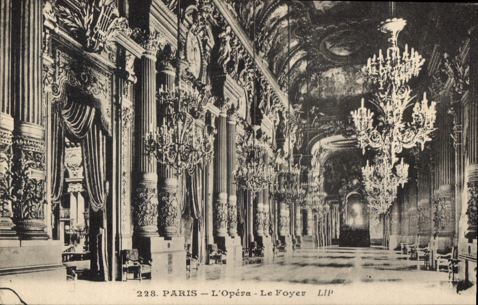 CPA Paris L'Opera Le Foyer 