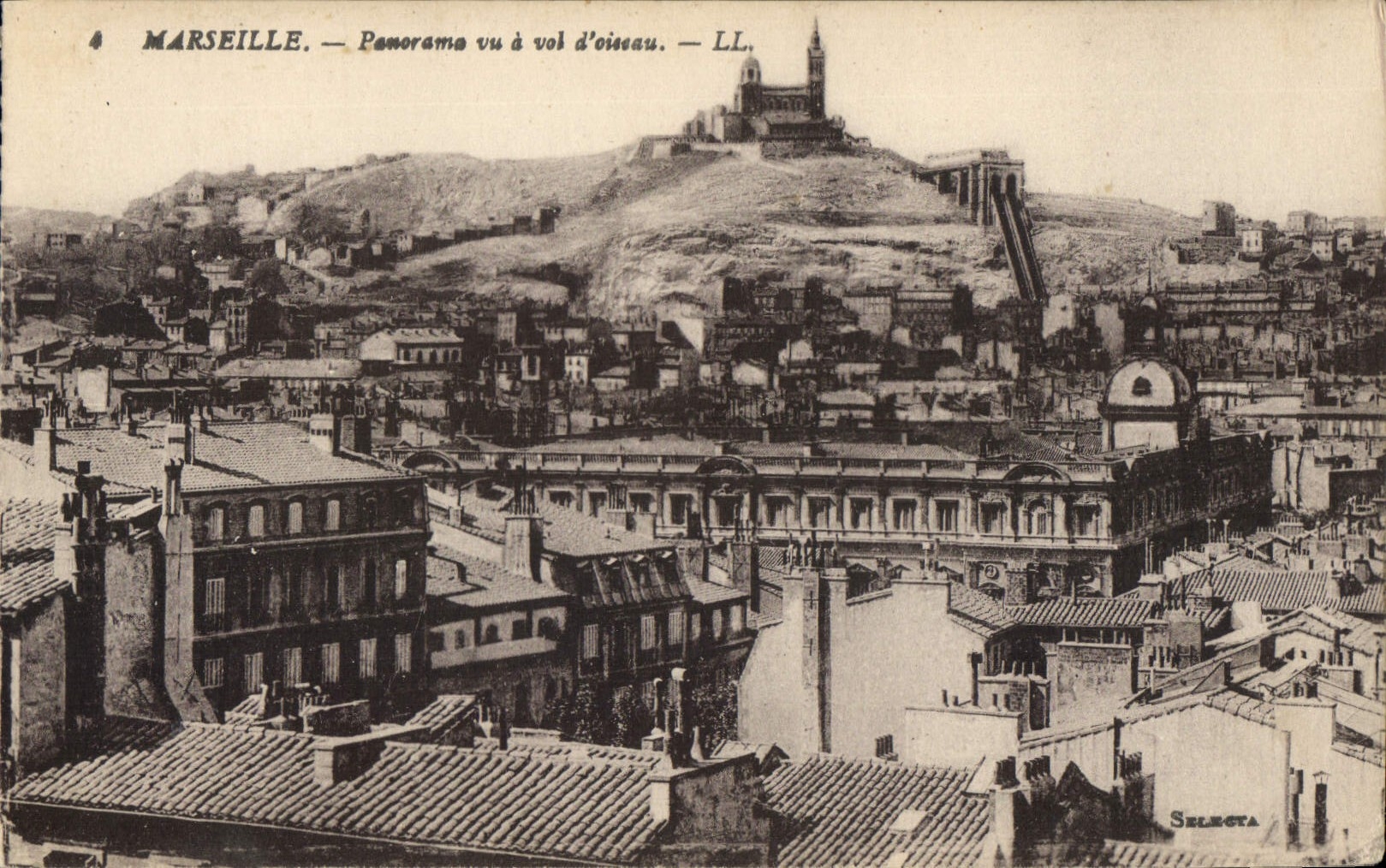 CPA Marseille Panorama vu a vol d'oiseau 