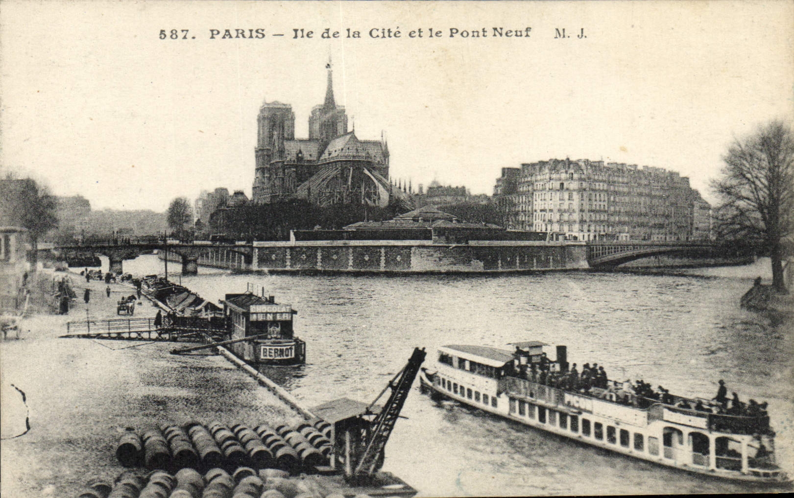 CPA Paris Ile de la Cite et le Pont Neuf 