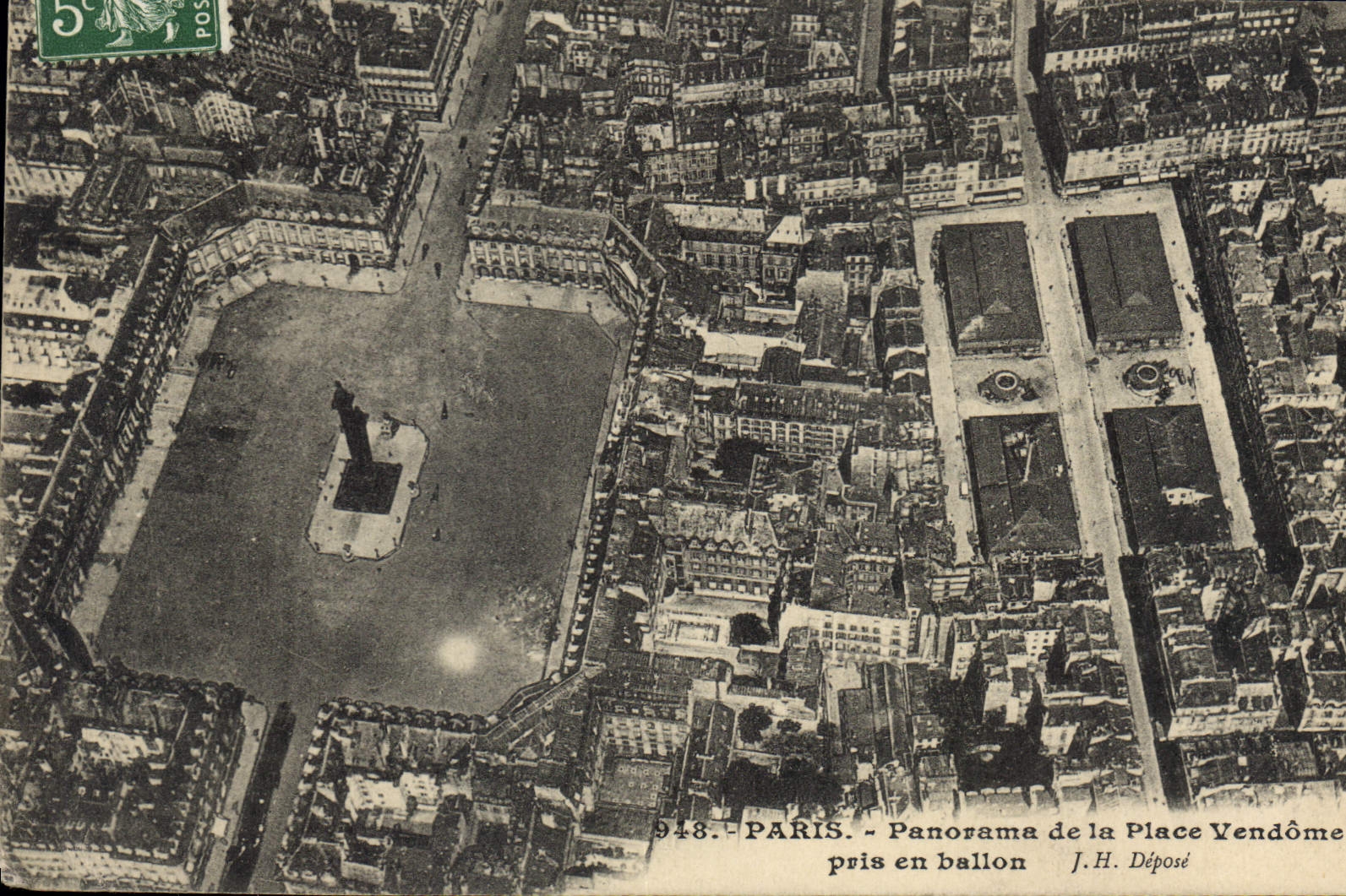 CPA Paris Panorama de la Place Vendome pris en ballon 