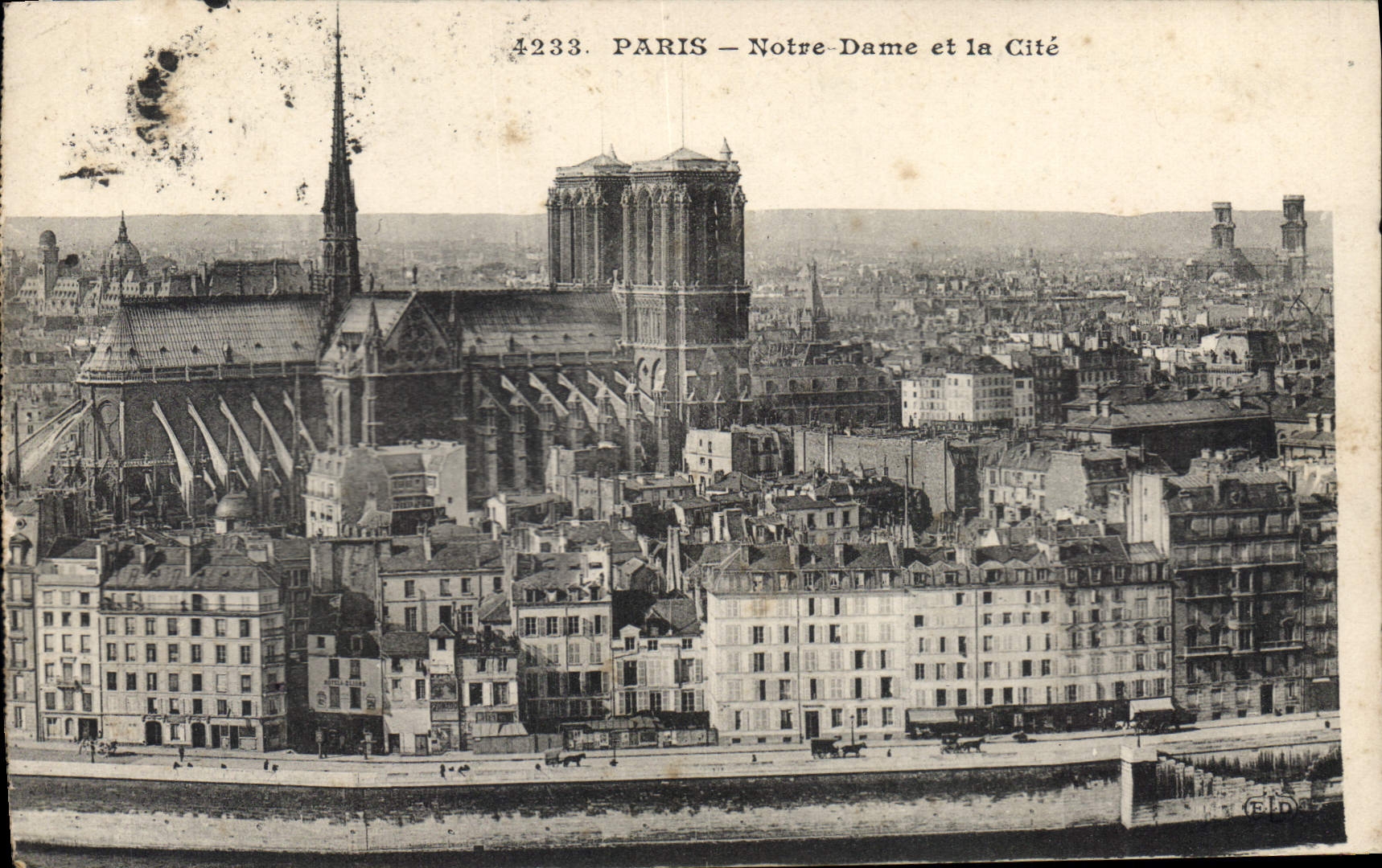 CPA Paris Notre Dame et la Cite 