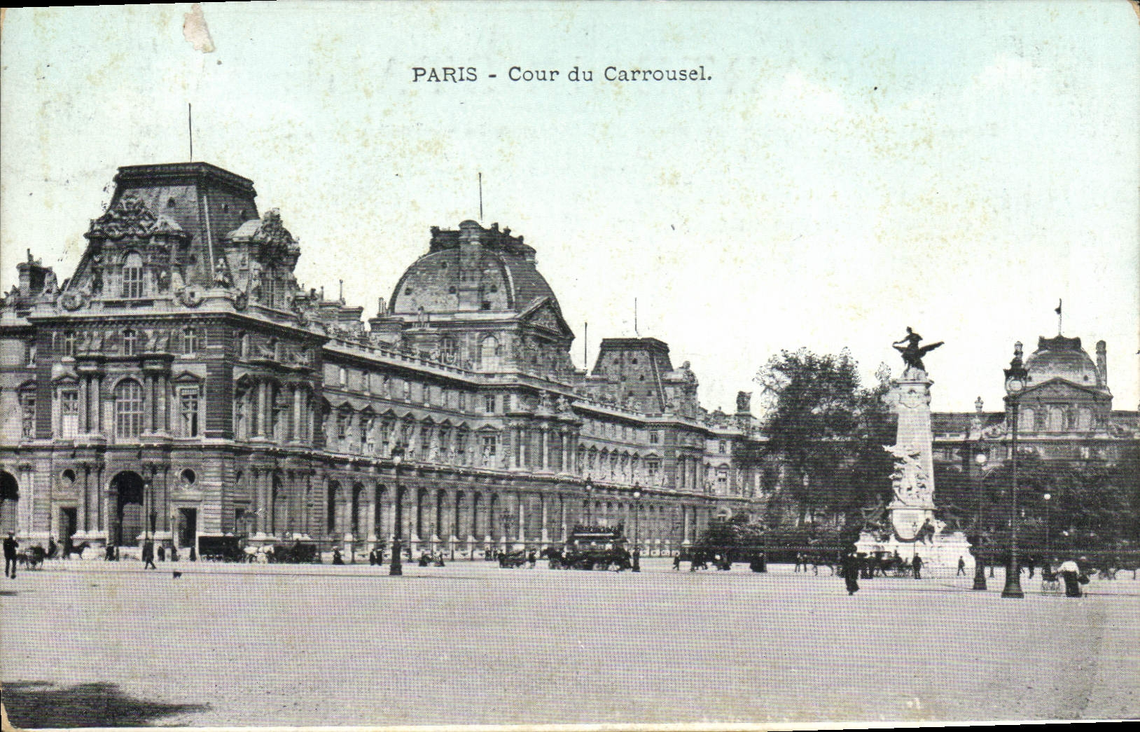 CPA Paris Cour du Carrousel 