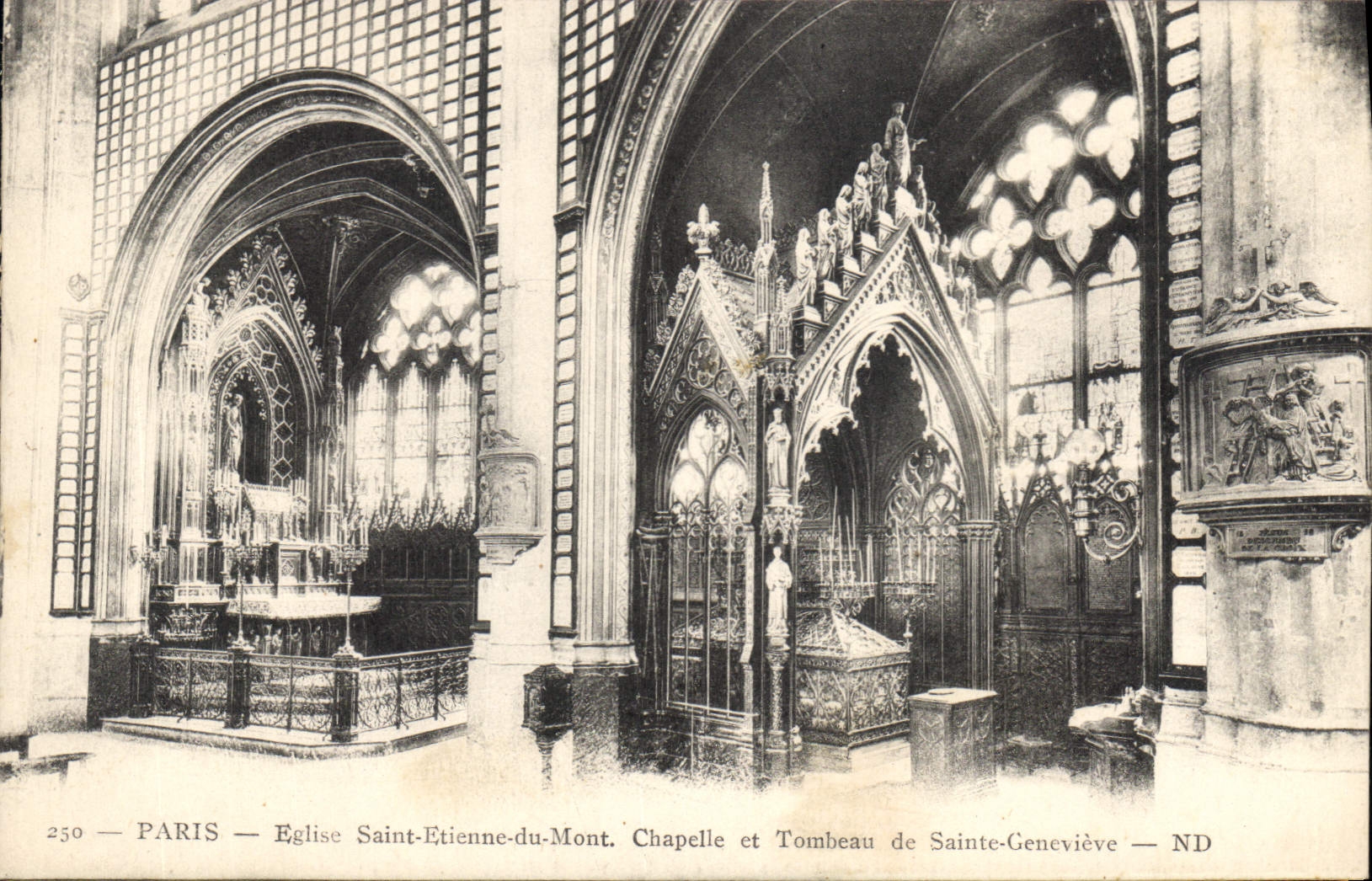 CPA Paris Eglise Saint Etienne du Mont Chapelle et Tombeau de Sainte Geneviere 