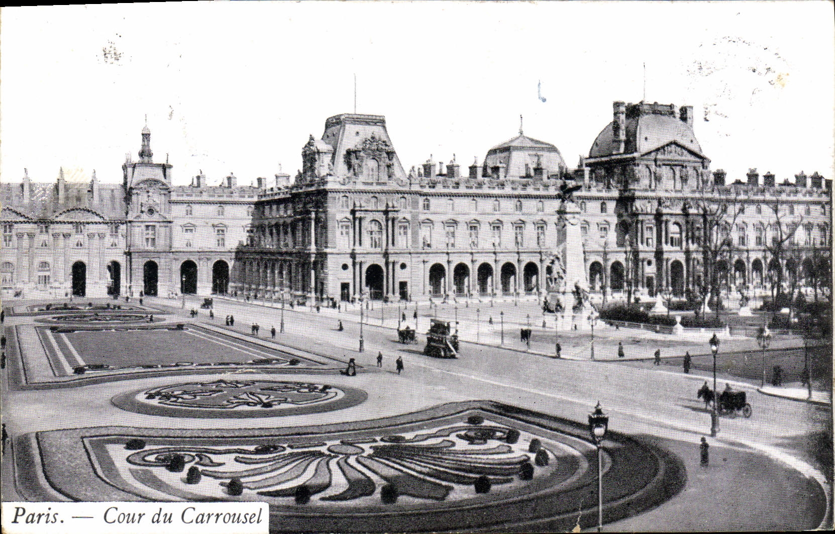 CPA Paris Cour du Carrousel 