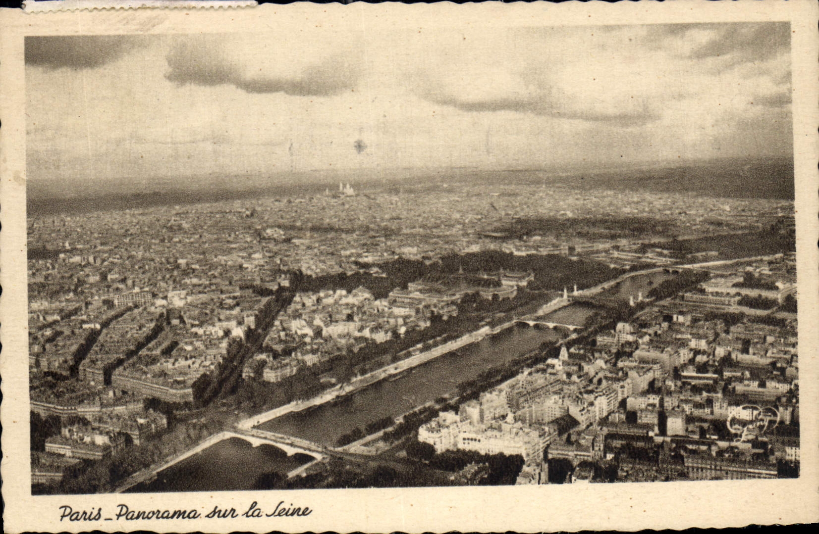 CPA Paris Panorama sur la Seine