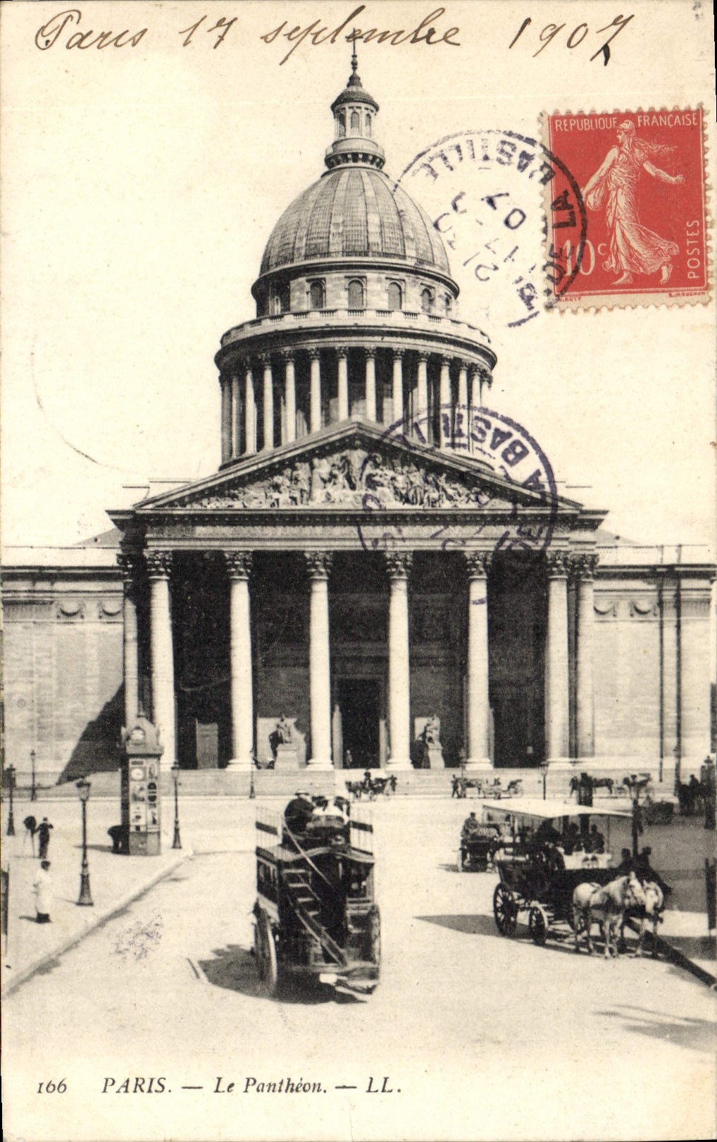 CPA Paris Le Pantheon 