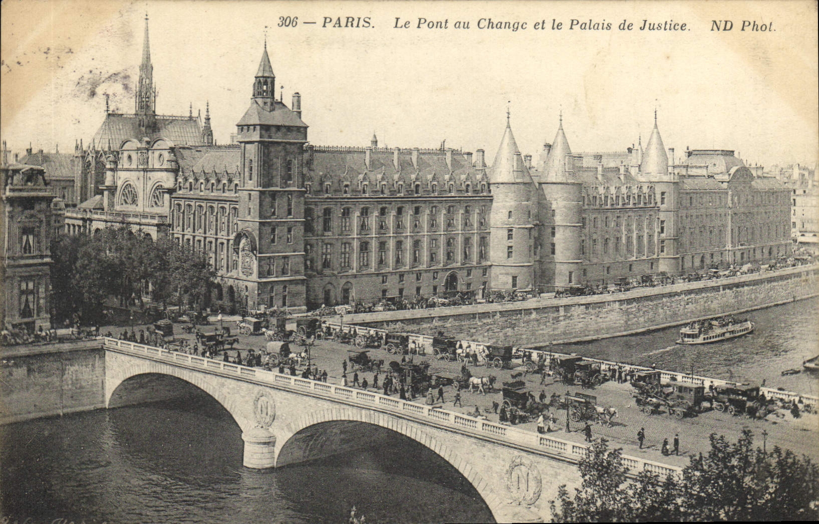 CPA Paris Le Pont en Change et le Palais de Justice 