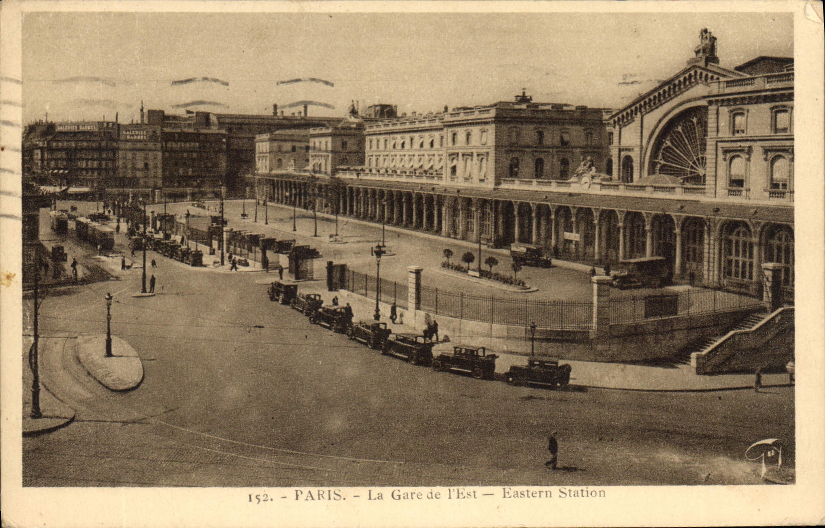CPA Paris La Gare de l'Est Eastern Station 