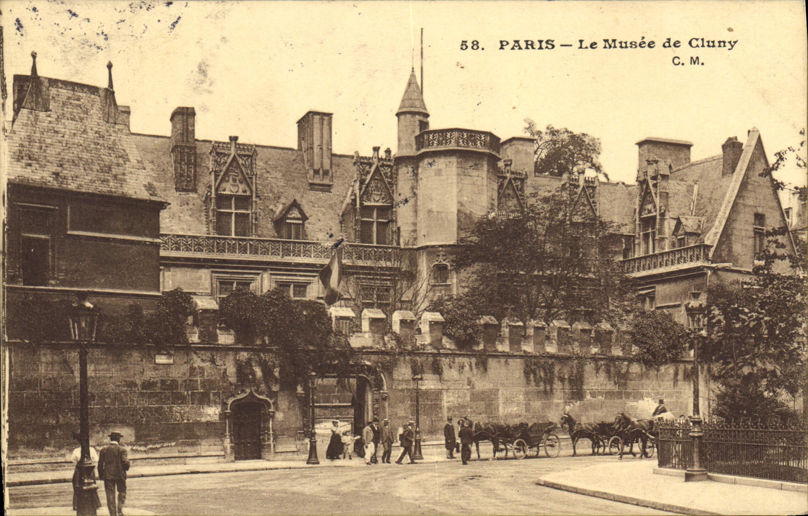 CPA Paris Le Musee de Cluny 