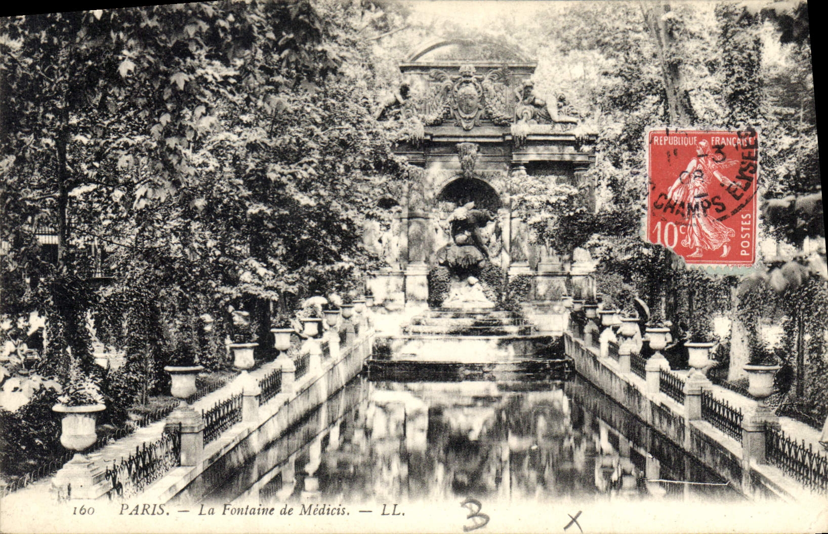 CPA Paris La Fontaine de Medicis 