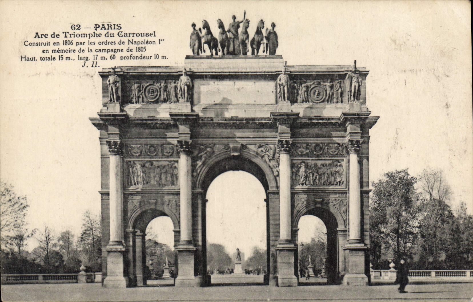 CPA Paris Arc de Triomphe du Carrousel construit en 1806 par les ordres de Napoleon Ier en memoire d