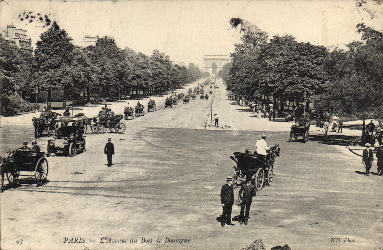 CPA Paris l'Avenue du Bois de Boulogne 