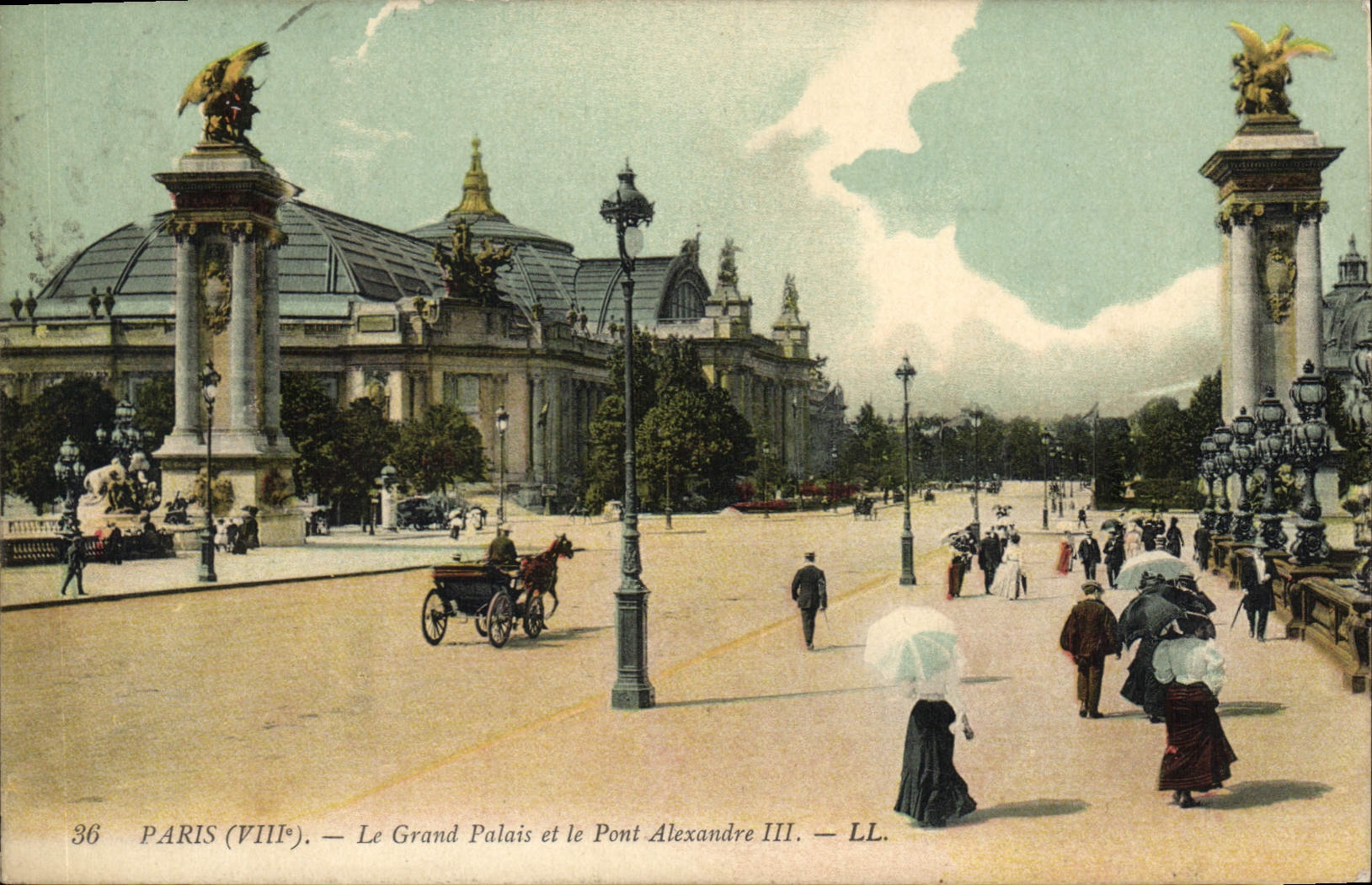 CPA Paris VIII le Grand Palais et le Pont Alexandre III 