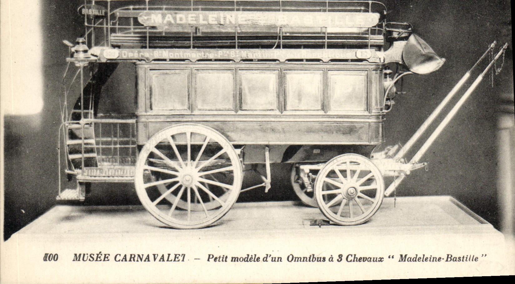 CPA Musee Carnavalet petit modele d'un Omnibus a 3 chevaux Madeleine Bastille 