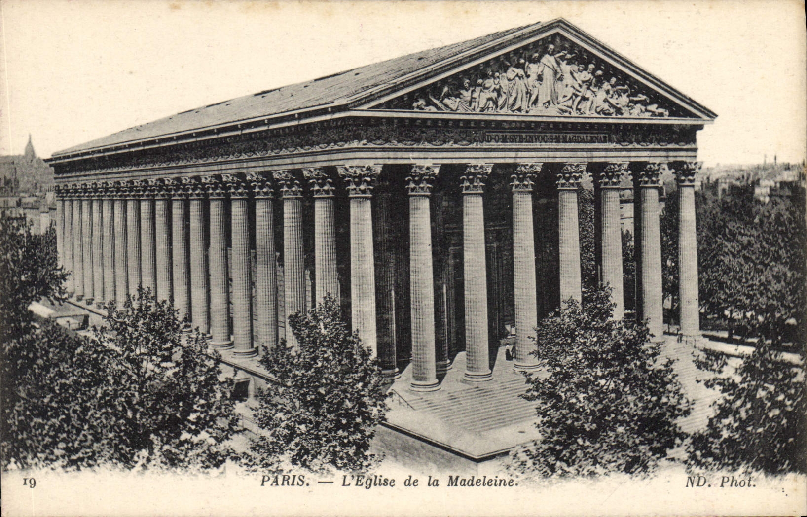 CPA Paris l'Eglise de la Madeleine 