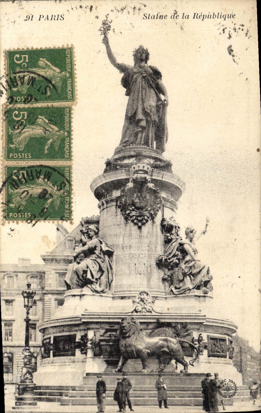 CPA Paris Statue de la republique 