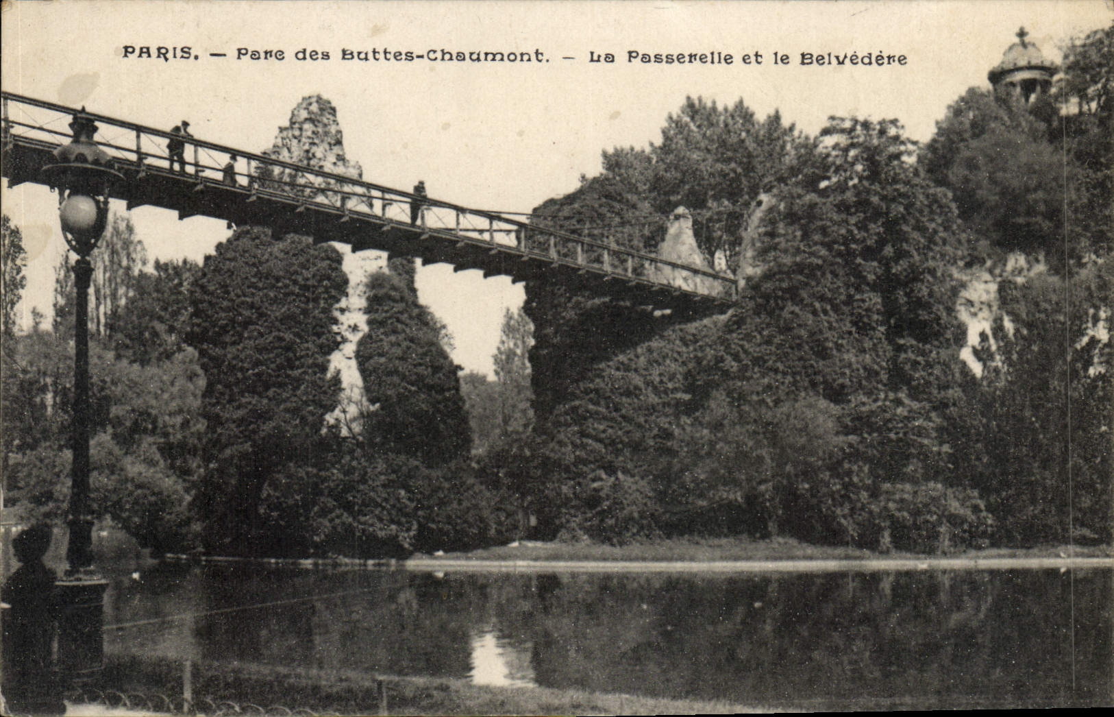 CPA Paris Parc des Buttes Chaumont la Passerelle et le Belvedere