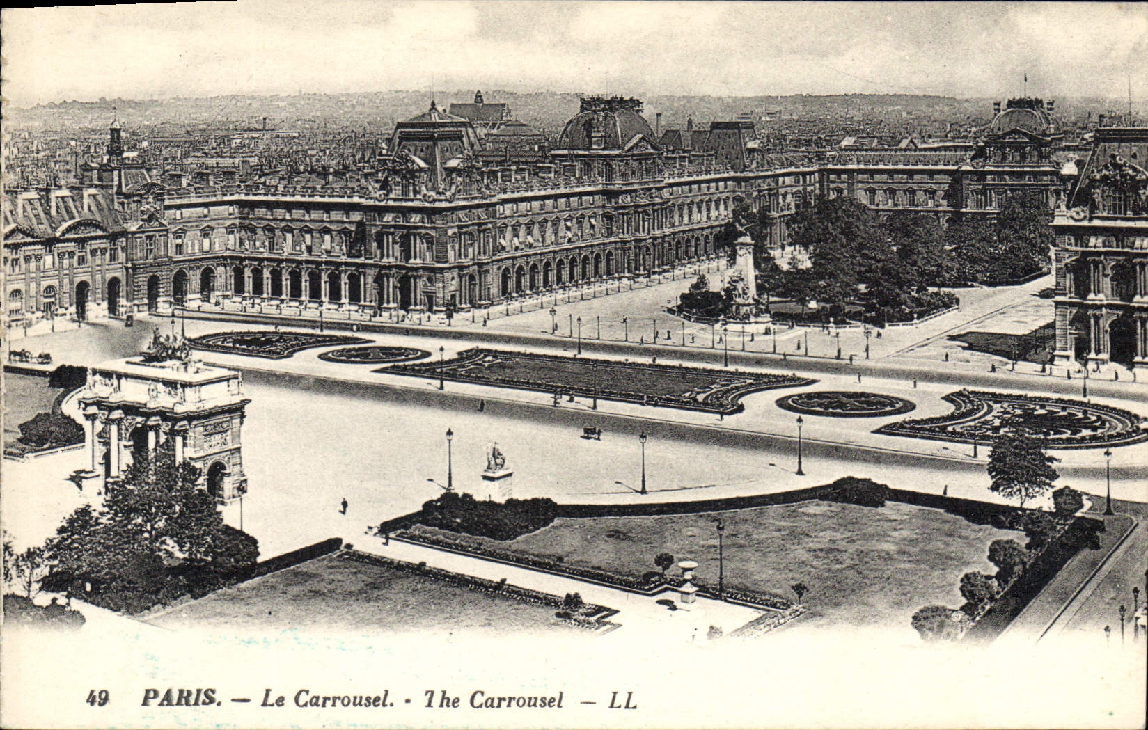 CPA Paris Le Carrousel 