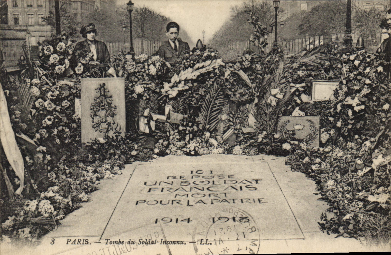 CPA Paris Tombe du Soldat Inconnu 