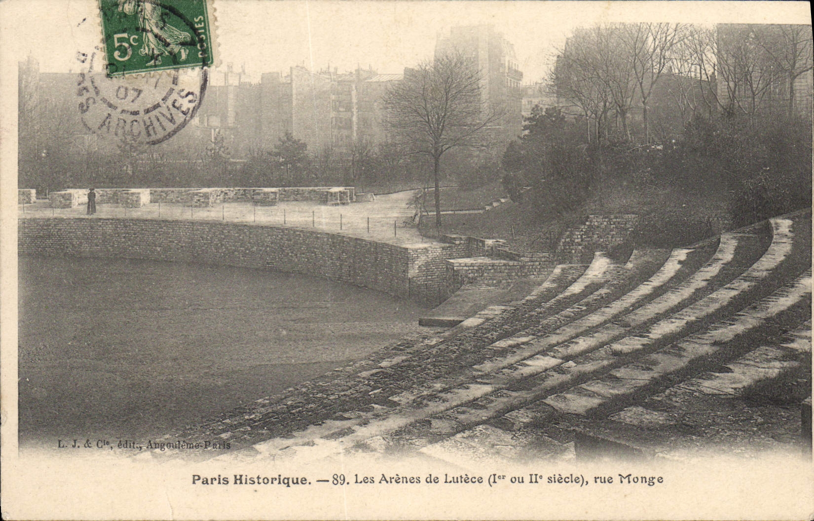 CPA Paris Historique Les Arenes de Lutece rue Monge 