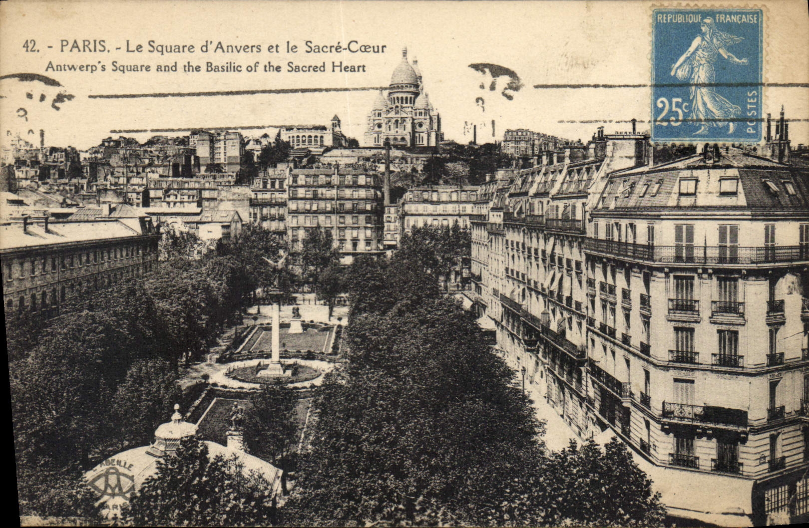 CPA Paris Le Square d'Anvers et le Sacre Coeur