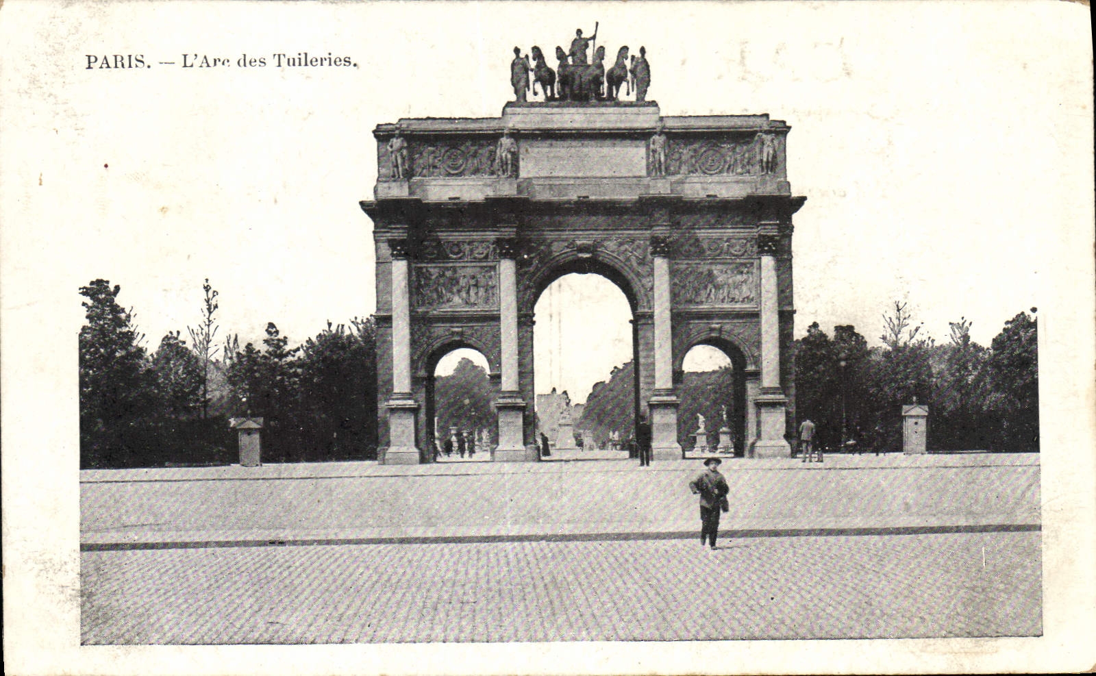 CPA Paris L'Arc des Tuileries 