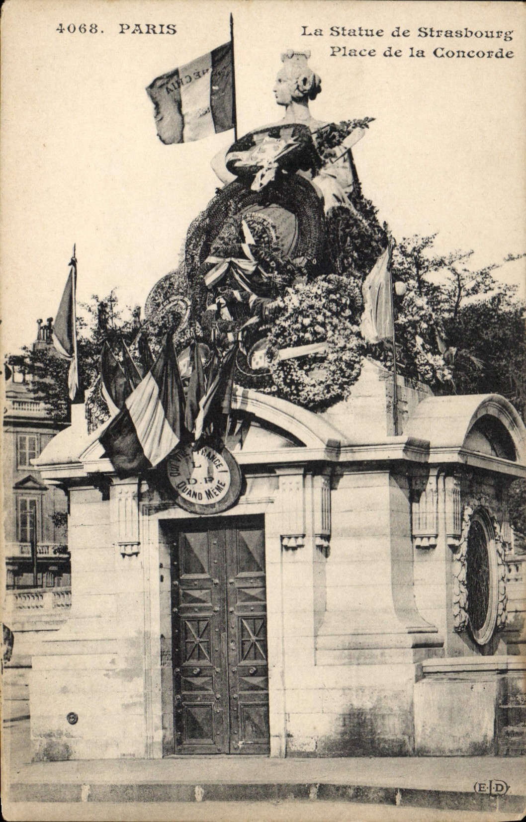 CPA Paris La Statue de Strasbourg Place de la Concorde