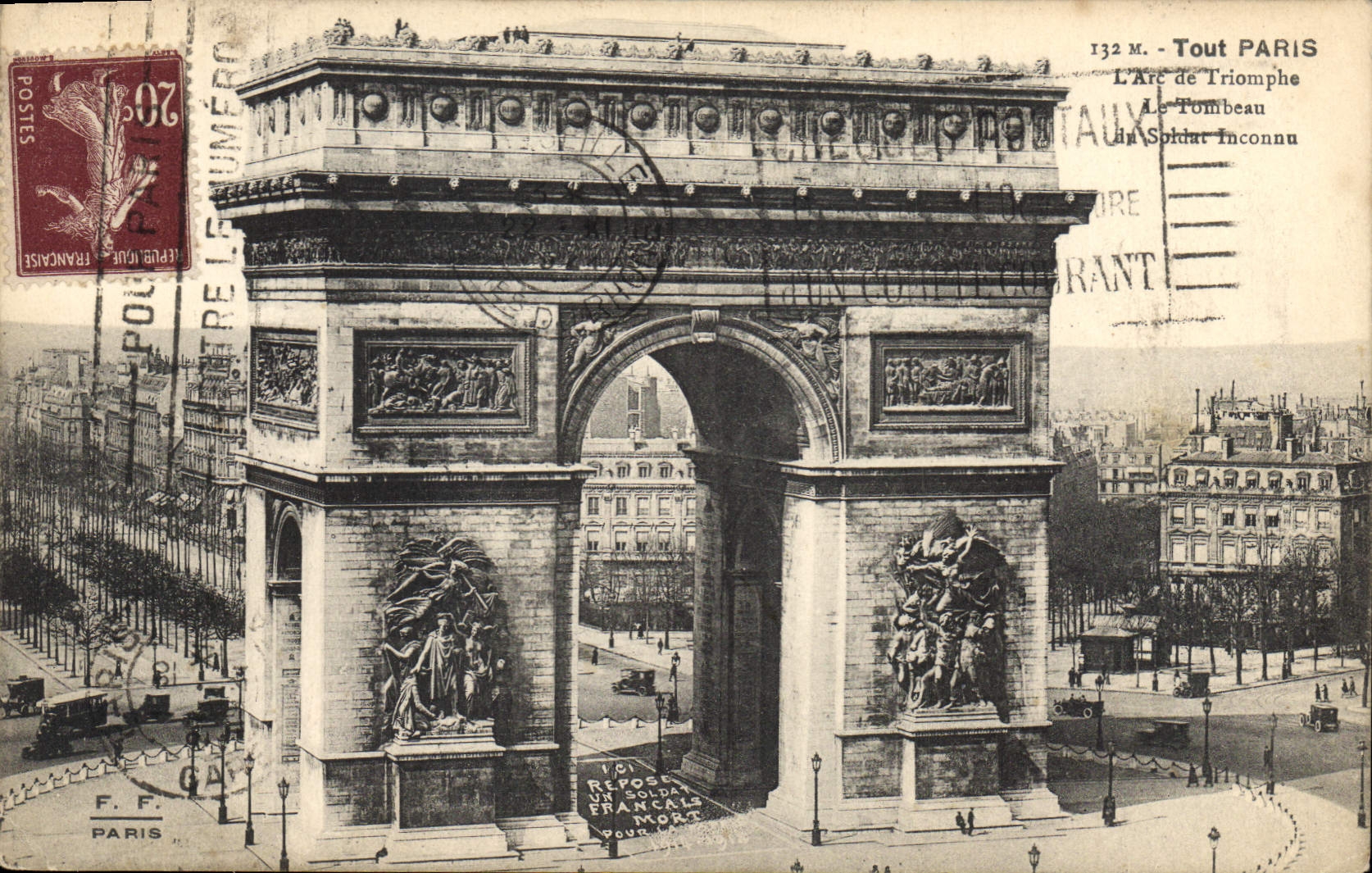 CPA Tout Paris L'Arc de Triomphe Le Tombeau du soldat inconnu