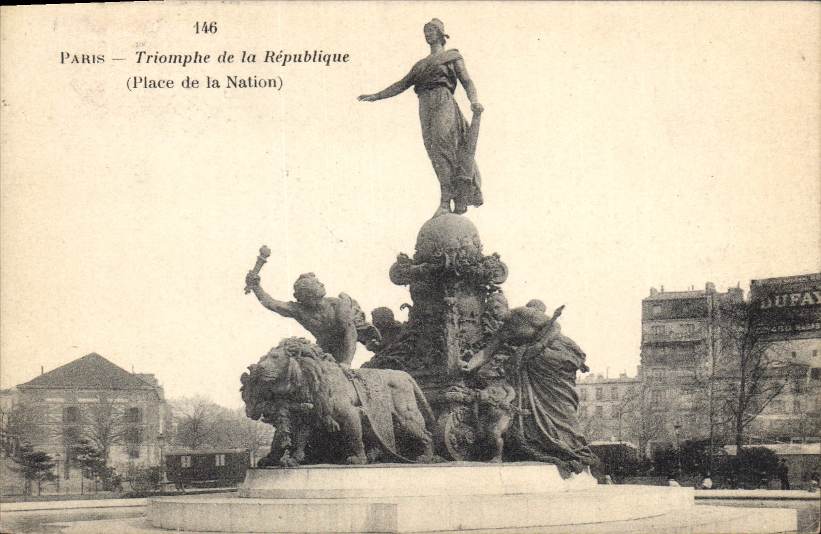CPA Paris Triomphe de la Republique Place de la Nation 