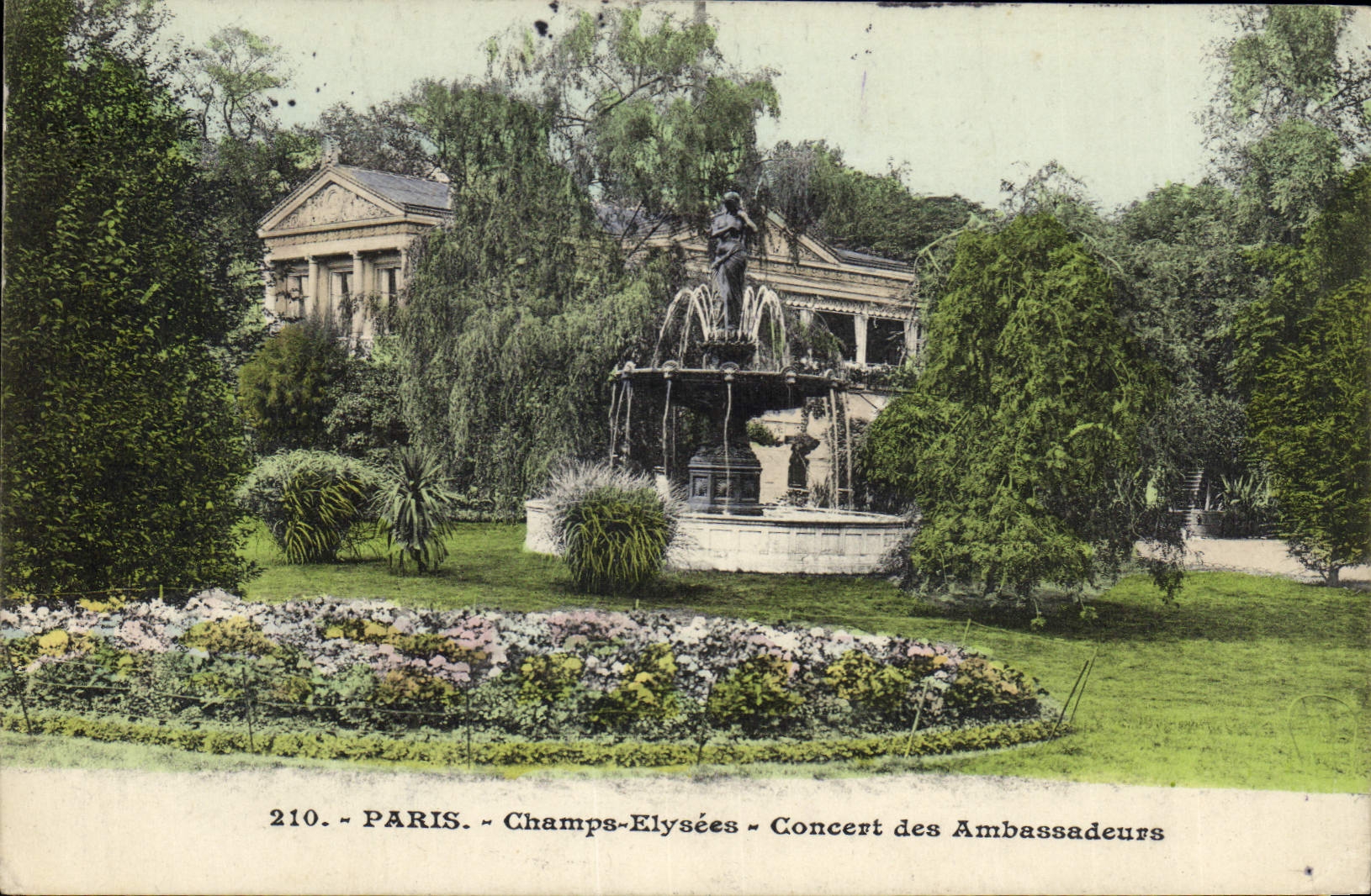 CPA Paris Champs Elysees Concert des Ambasadeurs 