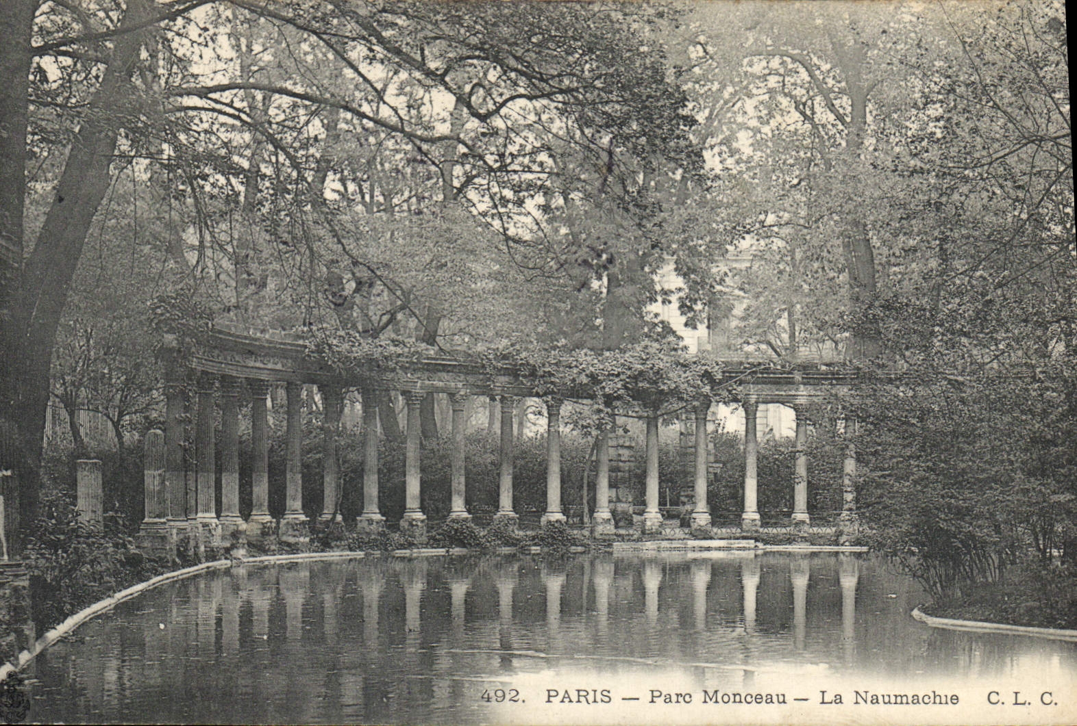 CPA Paris Parc Monceau La Naumachie