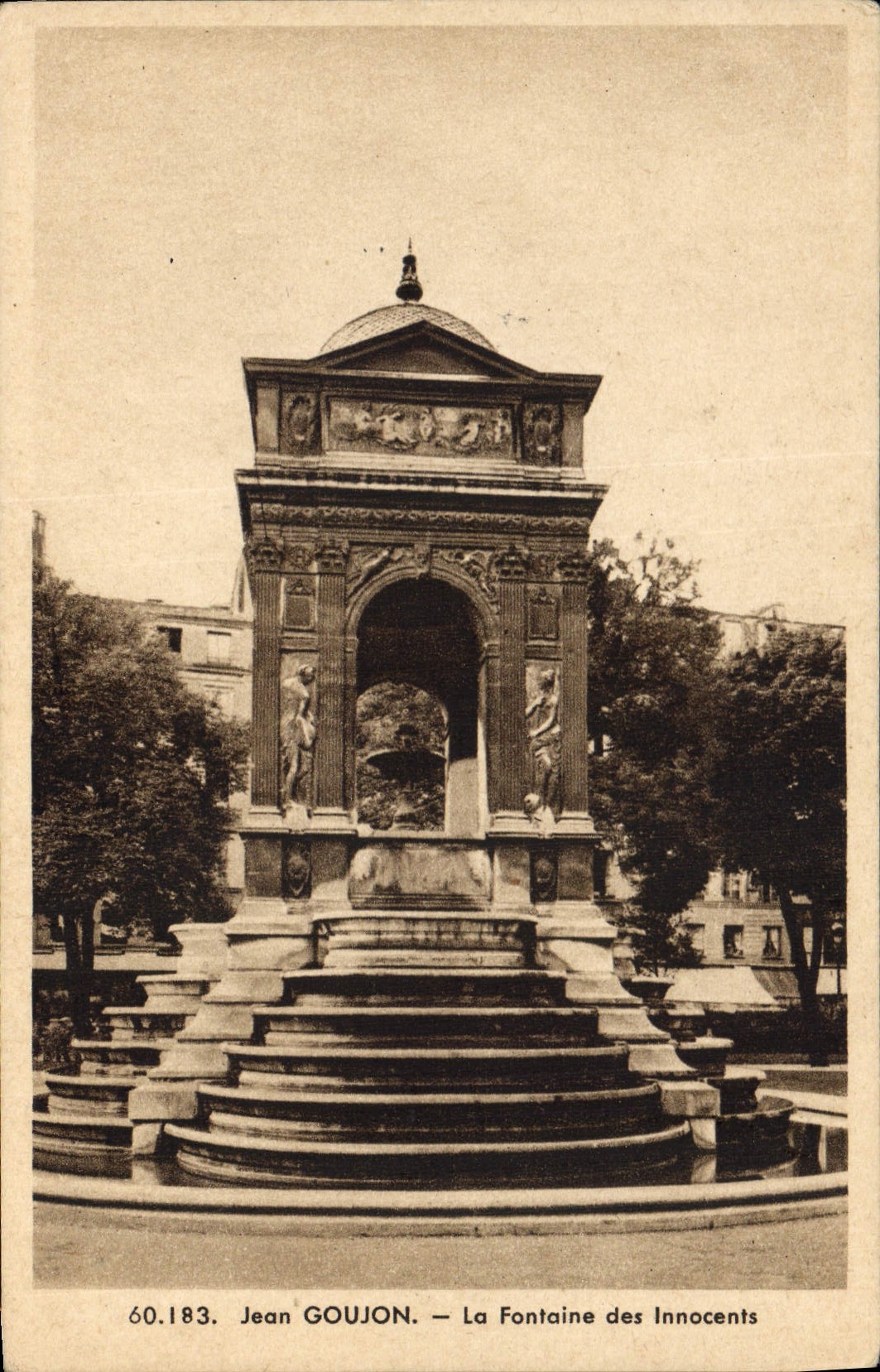 CPA Jean Goujon La Fontaine des Innocents
