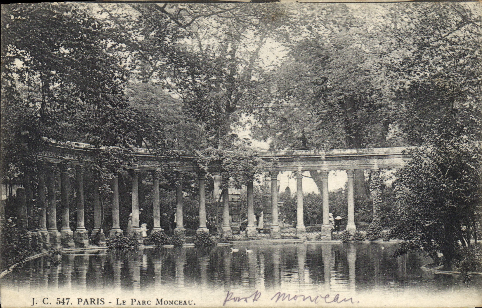 CPA Paris Le Parc Monceau 