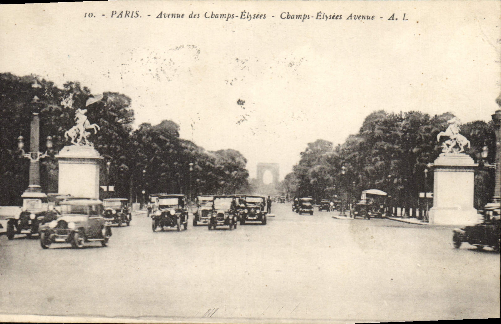 CPA Paris Avenue des Champs Elysees 