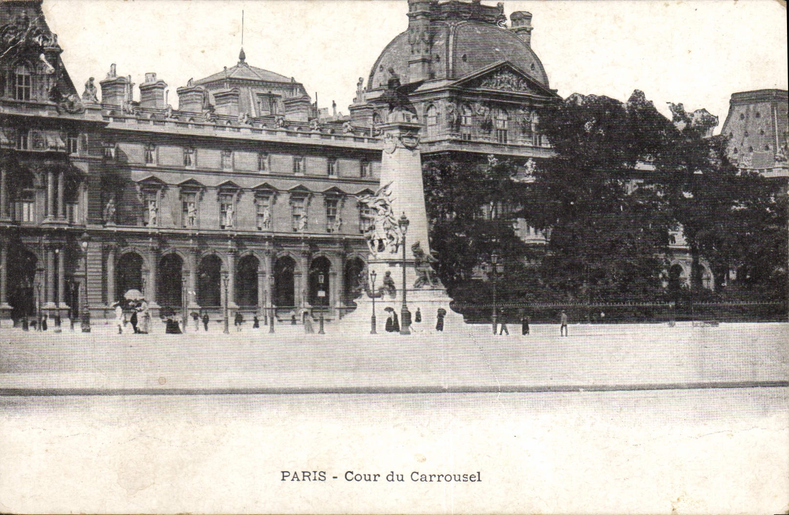 CPA Paris Cour du Carrousel 