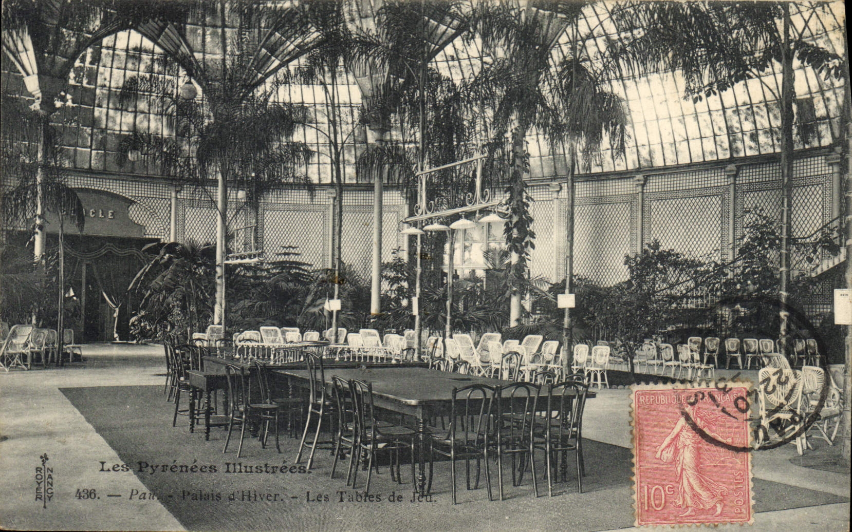 CPA Les Pyrenees Illustrees Pau Palais d'hiver Les tables de jeu