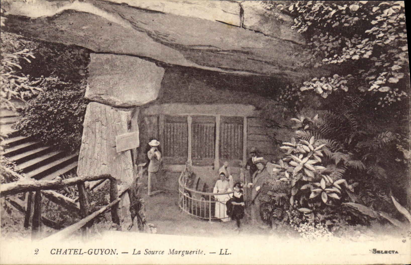 CPA Chatel Guyon La Source Marguerite