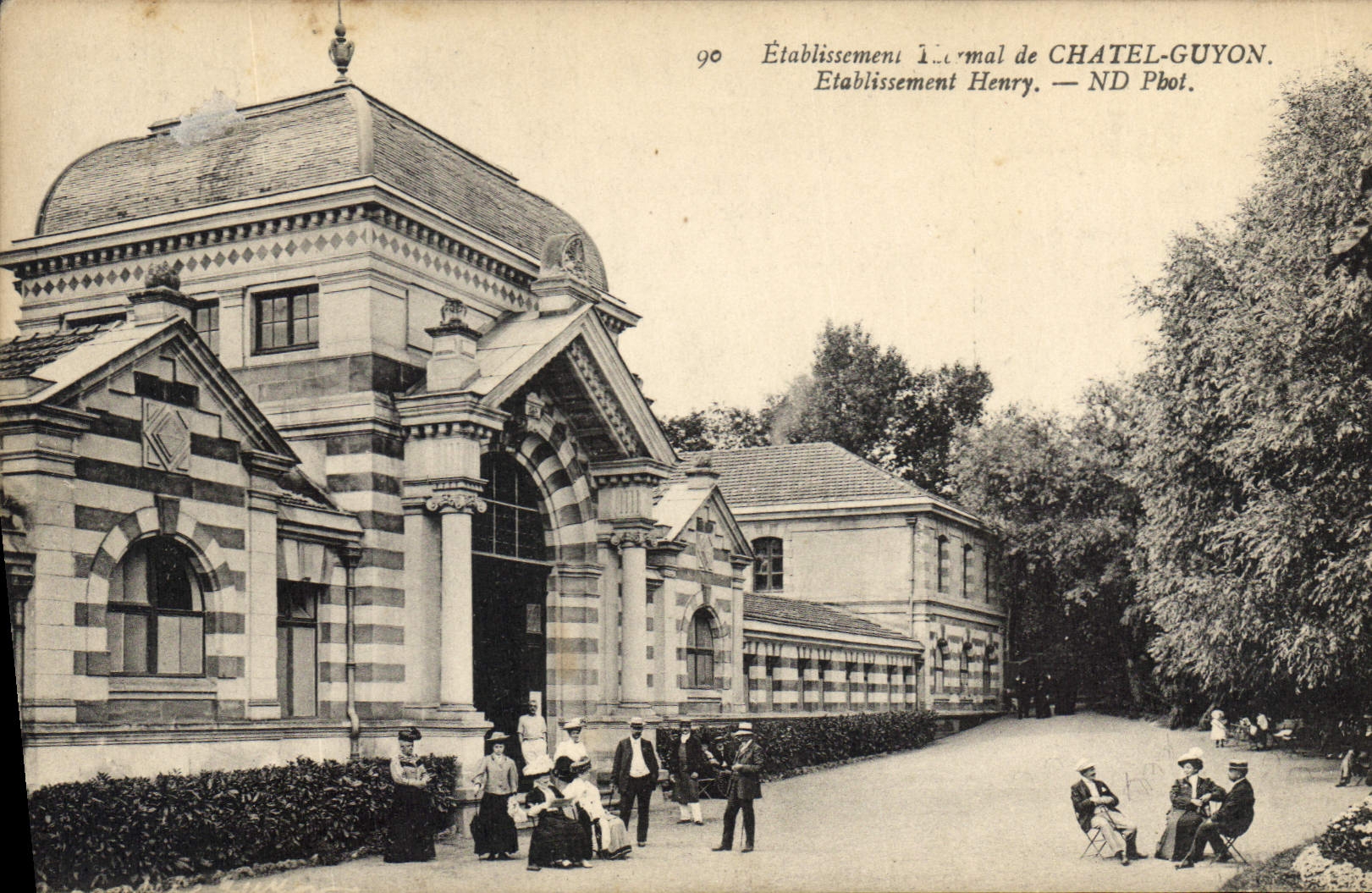 CPA Etablissement Thermal de Chatel Guyon Etablissement Henry 