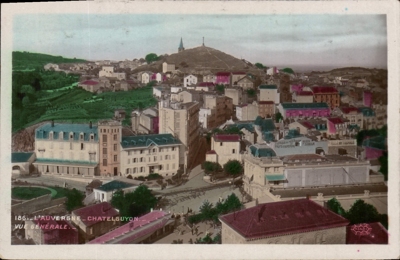 CPA L'Auvergne Chatelguyon vue generale